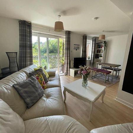 אדינבורו Pass The Keys Lovely 2Bedroom Flat With Balcony מראה חיצוני תמונה