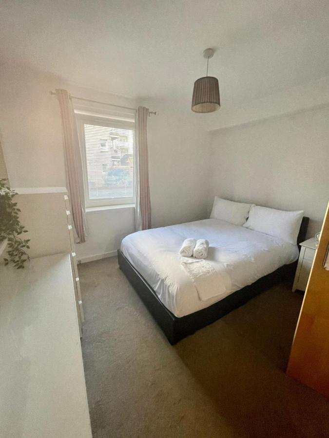 אדינבורו Pass The Keys Lovely 2Bedroom Flat With Balcony מראה חיצוני תמונה