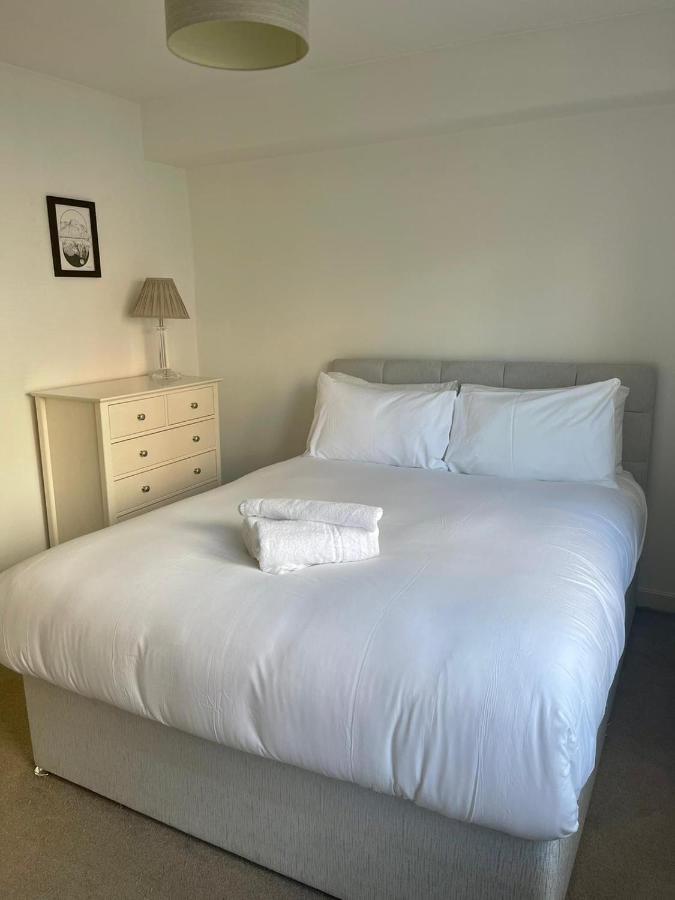 אדינבורו Pass The Keys Lovely 2Bedroom Flat With Balcony מראה חיצוני תמונה